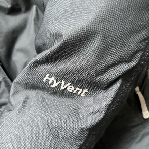 North face women’s Hyvent jacket - Picture 3 of 11